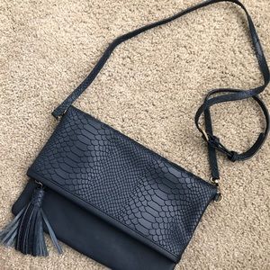 Navy GIGI crossbody